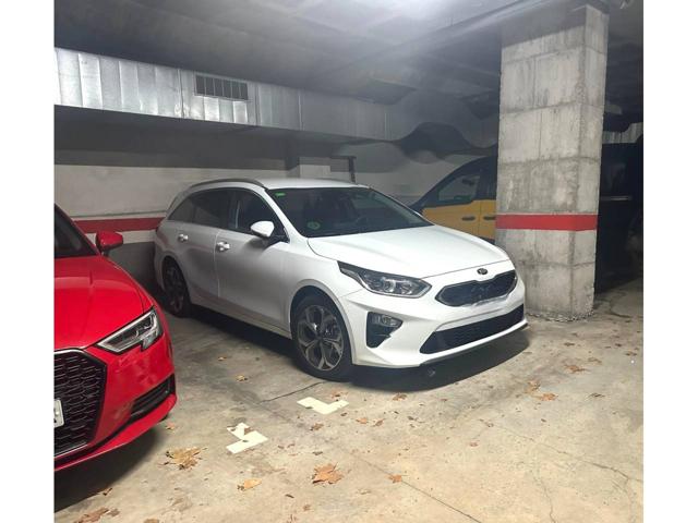 Venta de Plaza de Aparcamiento en CALLE BERGARA photo 0