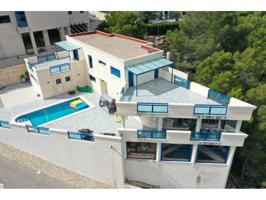 En venta Villa en Altea Alicante photo 0