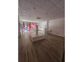 EN VENTA LOCAL EN CENTRO DE CAMPELLO ALICANTE photo 0
