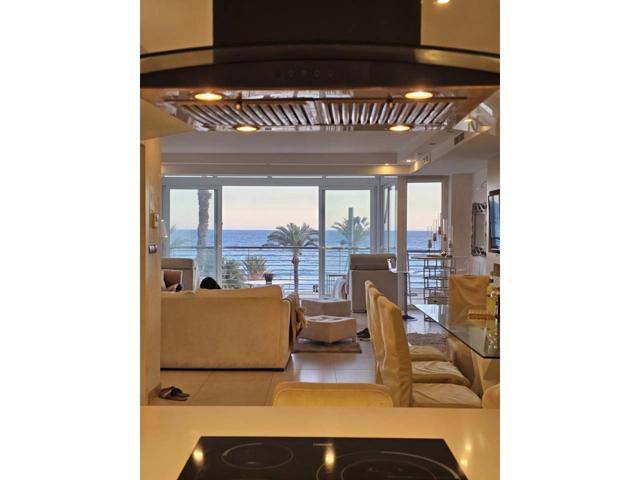 En venta primera Linea playa El Postiguet Alicante. photo 0