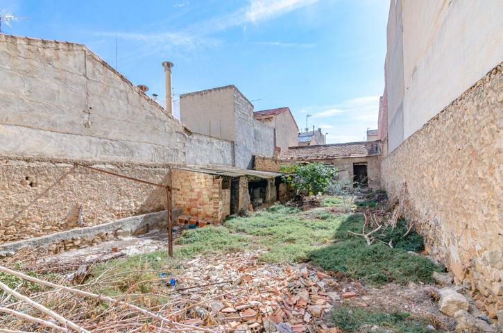 'Tu Proyecto Soñado Te Espera en Santomera. Construye tu Futuro en Esta Amplia Casa en El Rosario' photo 0