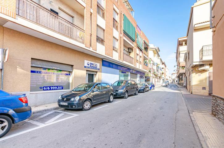 '¡Tu Negocio Merece la Mejor Ubicación! Local Comercial junto a Pizzería Pinocho en Santomera' photo 0