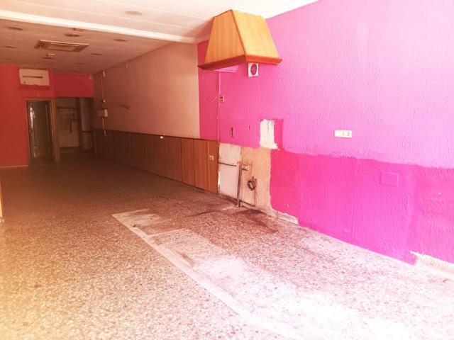 SE VENDE BAJO COMERCIAL EN PLAZA HOLANDA, VALENCIA, CRUZ CUBIERTA photo 0