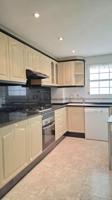 VIVIENDA CON GARAJE EN ALQUILER photo 0