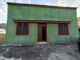 Casa en venta con Terreno en Los Llanos (Teror) photo 0