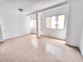 Duplex + Local comercial en el Centro photo 0