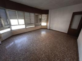Piso En venta en Calle Aguilar, Puente Genil photo 0