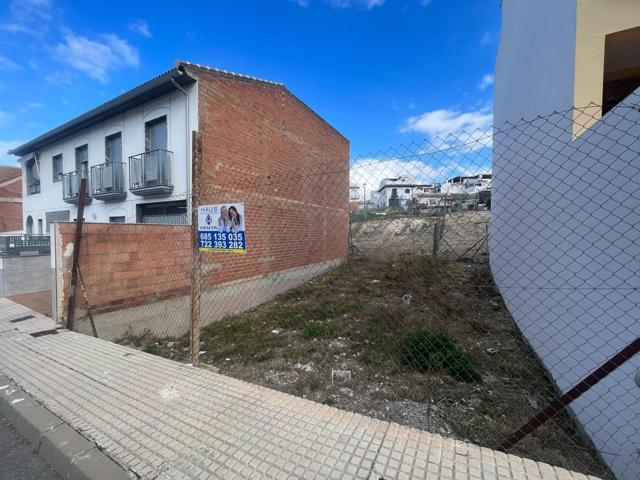Venta Solar en zona Polideportivo photo 0