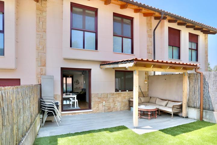 Unifamiliar Pareada En venta en Ollavarre, Iruña Oka - Iruña De Oca photo 0