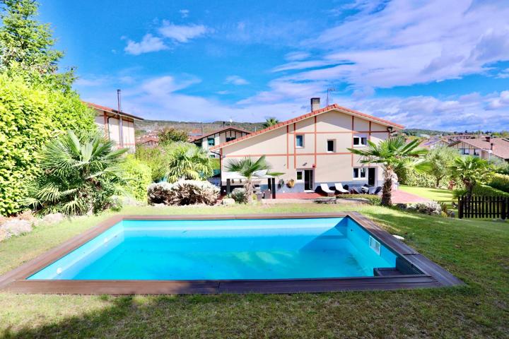 Unifamiliar En venta en Pais Vasco, Iruña Oka - Iruña De Oca photo 0
