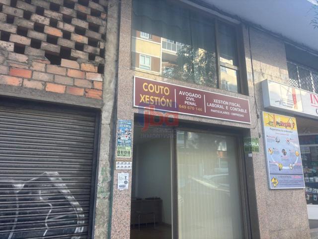 Greco. Local acondicionado como oficina. photo 0