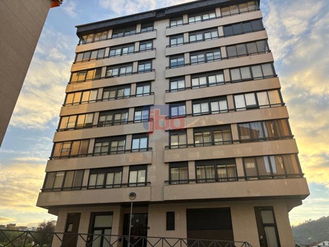 Couto. Piso exterior con vistas. photo 0