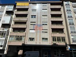 Zona Residencia. Piso de 4 dormitorios  con cocina  y baños amueblados. Armarios empotrados. photo 0