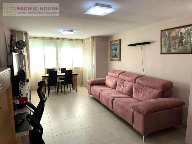 Estupenda vivienda de 4 habitaciones en Pintor Maella. photo 0