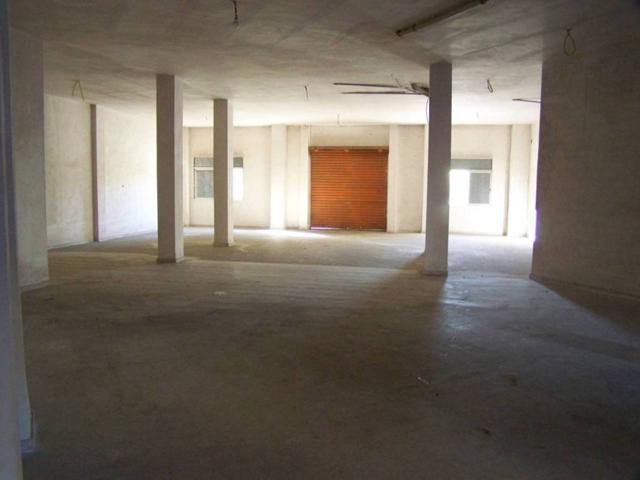 Local comercial en venta photo 0