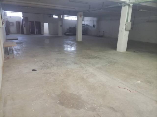 Nave comercial en venta en Muro de Alcoy photo 0