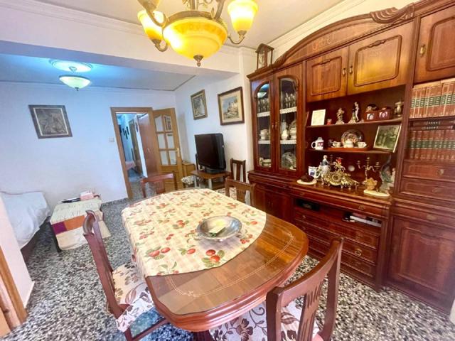 Piso en venta en Paterna photo 0