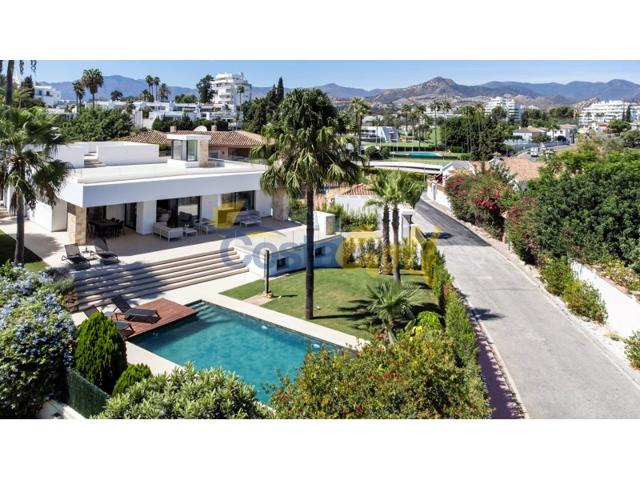 Villa En venta en Guadalmina Alta, Marbella photo 0
