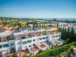 Piso En venta en Cancelada, Estepona photo 0