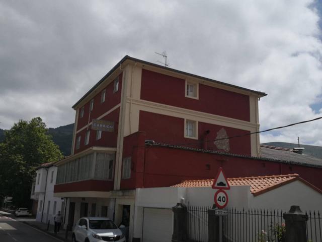 Edificio en venta en Alceda photo 0