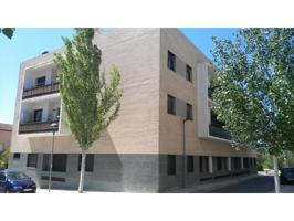 Montbrió del Camp. C. Masets. Piso de 3 habitaciones, 2 baños. Plaza de parking y trastero. Gran terraza solarium photo 0