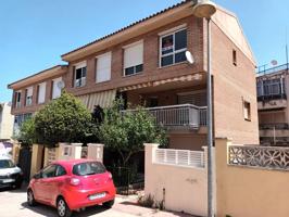 Cambrils. Amplia casa adosada 4 hab. en venta photo 0