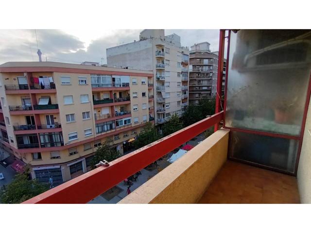 Descubre tu nuevo hogar en el corazón de Reus photo 0