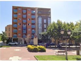 Cambrils. Av. Vidal i Barraquer. Amplia vivienda 3 hab. en venta. Ascensor photo 0