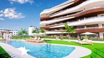 ¡Magníficos pisos nuevos en venta en la costa noreste de Mallorca Sa Coma! photo 0