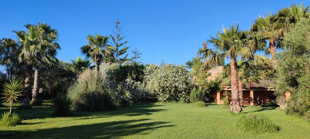 Se Vende: Magnífica Propiedad Multifamiliar en Mallorca, Cerca de la Playa de Es Trenc photo 0