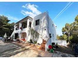 Casa adosada en venta en Sant Antoni de Portmany photo 0