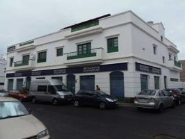 Fantástica inversión Gran local en Zona Comercial de Arrecife photo 0