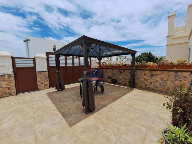 Duplex con encanto y espacio para toda la familia en Arrecife photo 0