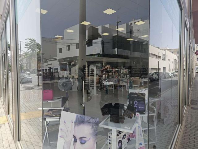 Local comercial de 210 m² en zona céntrica de Arrecife photo 0
