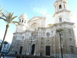 Tecnocasa Cádiz Centro vende en la Zona de la Plaza de la Plaza de la Catedral photo 0