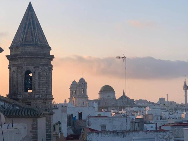 Tecnocasa Cádiz centro vende en la zona de la Iglesia de San Lorenzo photo 0