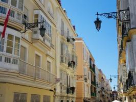 Tecnocasa Cádiz centro, vende en la zona de la Plaza del Palillero photo 0