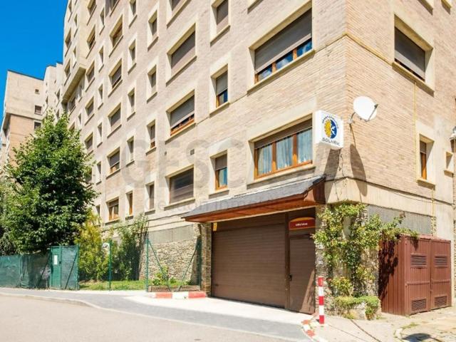 Piso En venta en Naut Aran photo 0