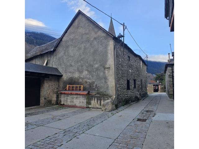 Casa En venta en Vielha E Mijaran photo 0