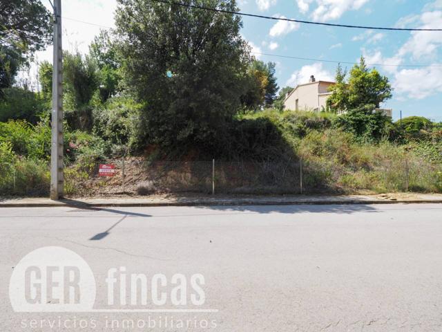 Terreno con Proyecto y Licencia de Obras Aprobada photo 0