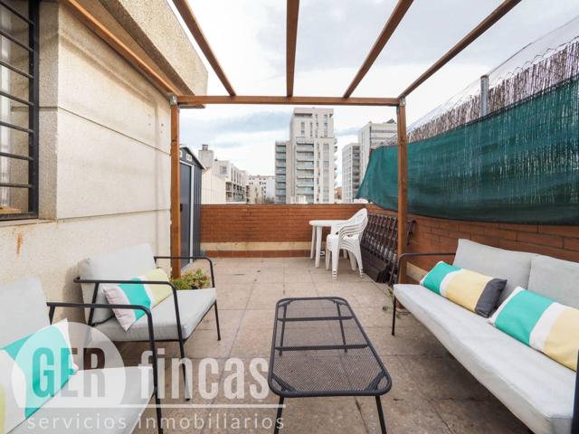 Dúplex tipo loft con gran terraza y parking photo 0