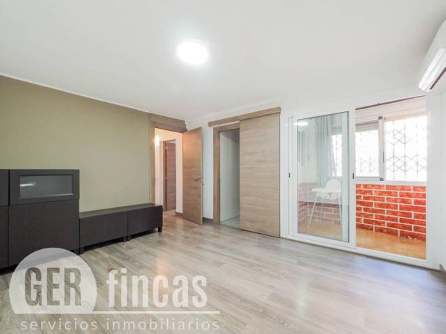 Piso en venta en Montserrat photo 0
