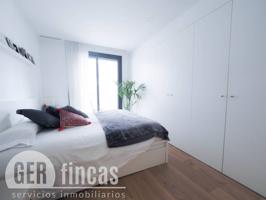 de diseño con suite, balcón muy moderno photo 0