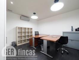 reformado ideal para oficinas y despachos photo 0