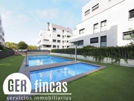 Con jardín privado de 165 m2 y 2 parquings photo 0