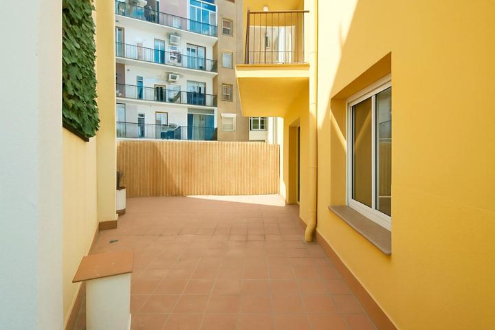Piso en venta en  Calle Riera Alta photo 0