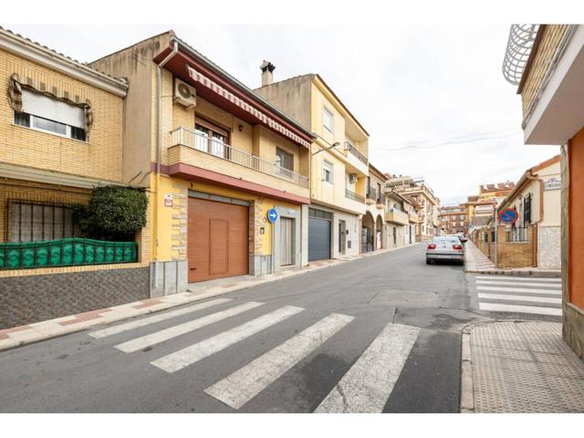 REFERENCIA 15538. ¡Gran oportunidad en el centro de Maracena!  Se vende amplia casa en Calle Madrid. 261 m² construidos photo 0