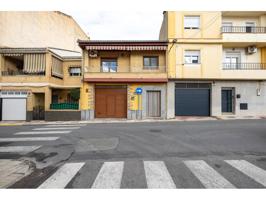 REFERENCIA 15538. ¡Gran oportunidad en el centro de Maracena!  Se vende amplia casa en Calle Madrid. 261 m² construidos photo 0