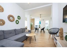 REFERENCIA: E-NI-GLOBE-DAMAS-25 ¡Oportunidad única de inversión! Acogedor Apartamento recién reformado con licencia tur photo 0