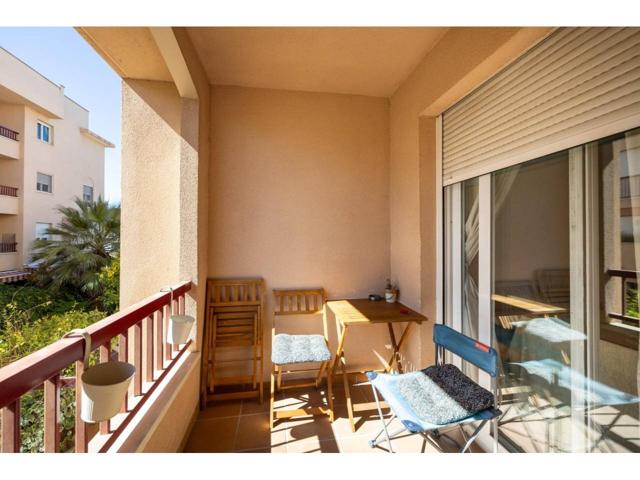 ¡¡Os presentamos este excelente piso listo para entrar a vivir!!! Con 81m2 construidos, gracias a su estupenda distribu photo 0